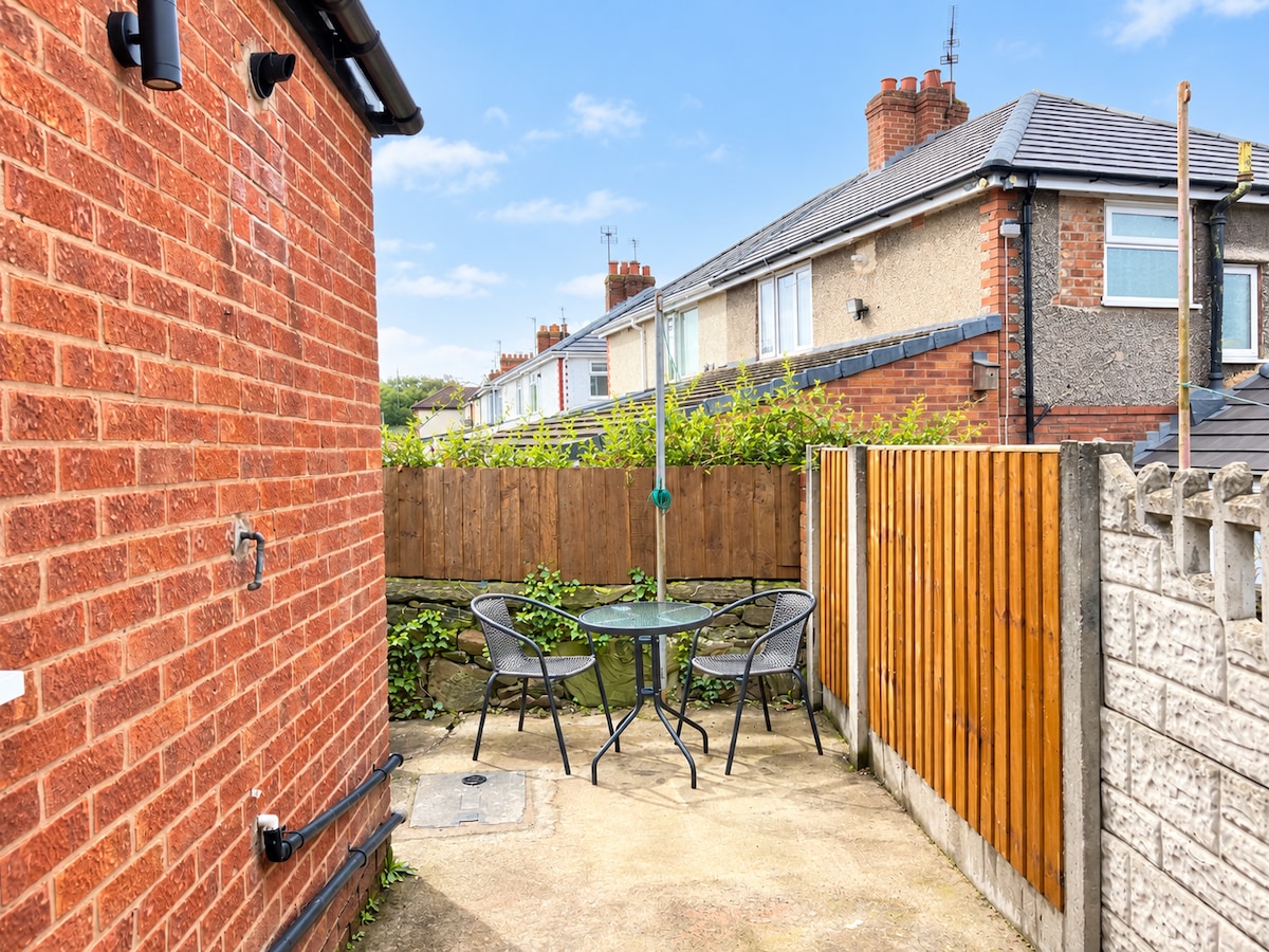 Runcorn Townhouse — property photo 4